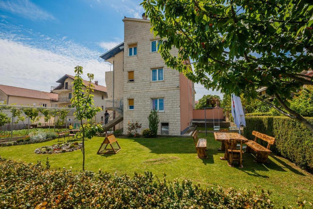 Apartman A&B Kaštela Екстериор снимка