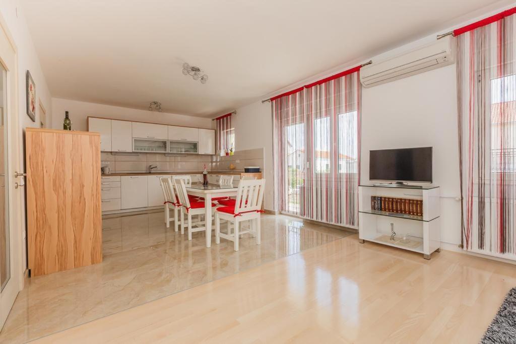 Apartman A&B Kaštela Екстериор снимка